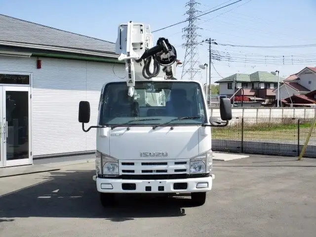 いすゞ エルフ 小型 高所・建柱車 建柱車 SKG-NKR85Nの中古トラック画像2