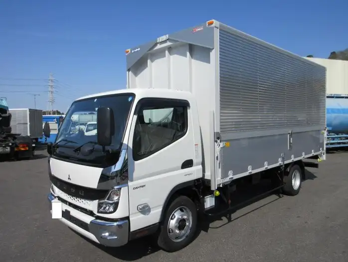 三菱 キャンター 小型 ウイング 2RG-FEB80 R5の中古トラック画像1