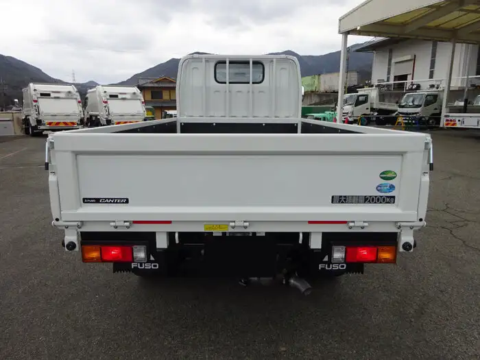 三菱 キャンター 小型 平ボディ 2RG-FBA20 R4の中古トラック画像5