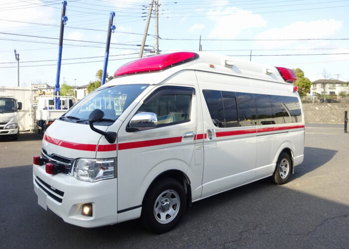 トヨタ ハイエース 小型 特殊車両 CBF-TRH226S H25｜画像1