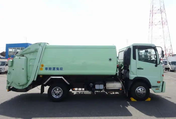 日産UD コンドル 中型/増トン パッカー車 回転ダンプ式 SKG-MK38Lの中古トラック画像3