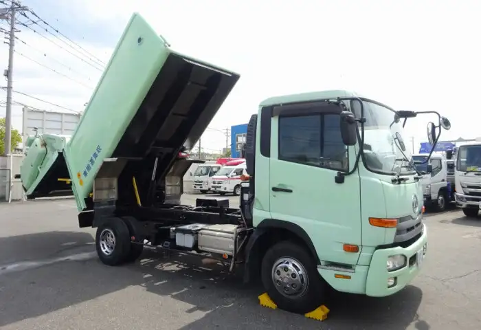日産UD コンドル 中型/増トン パッカー車 回転ダンプ式 SKG-MK38Lの中古トラック画像2
