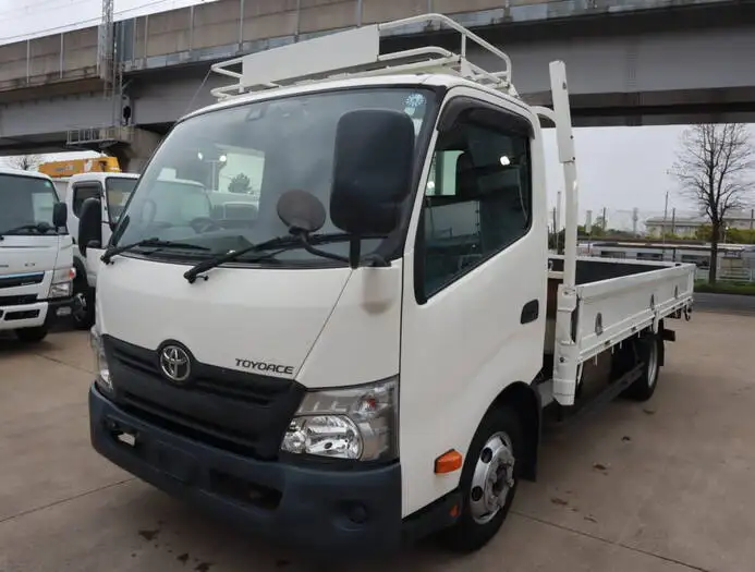 トヨタ トヨエース 小型 平ボディ 床鉄板 TPG-XZU712の中古トラック画像1