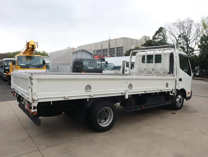 トヨタ トヨエース 小型 平ボディ 床鉄板 TPG-XZU712の中古トラック画像3