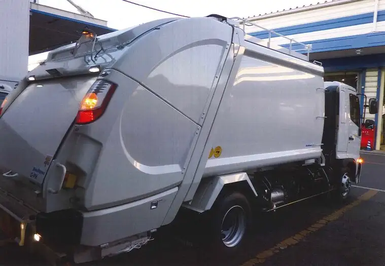 日野 レンジャー 中型/増トン パッカー車 プレス式 2KG-FD2AGBAの中古トラック画像3