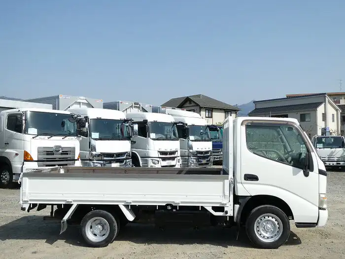 トヨタ ダイナ 小型 平ボディ KR-KDY230 H17の中古トラック画像3