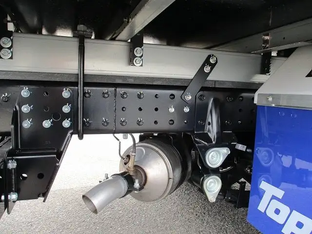 三菱 キャンター 小型 冷凍冷蔵 低温 床ステンの中古トラック画像18