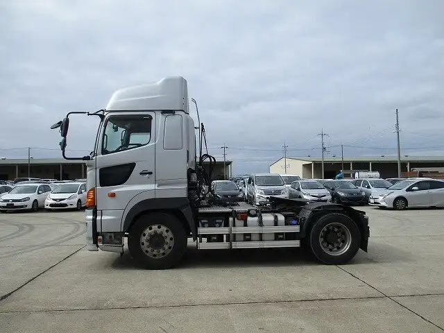 日野 プロフィア 大型 トラクター ハイルーフ 1デフの中古トラック画像5