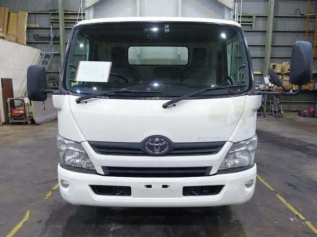トヨタ トヨエース 小型 ウイング TKG-XZU710 H25の中古トラック画像2
