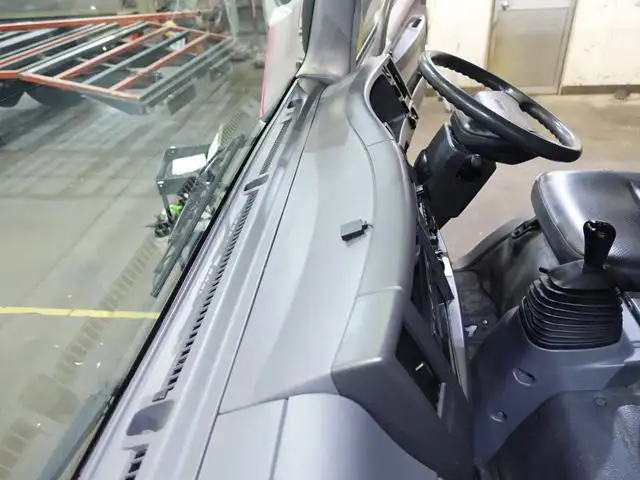 いすゞ エルフ 小型 冷凍冷蔵 低温 床ステンの中古トラック画像12