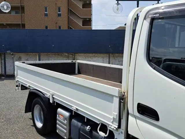 日野 デュトロ 小型 平ボディ 2RG-XZC605M R3の中古トラック画像7
