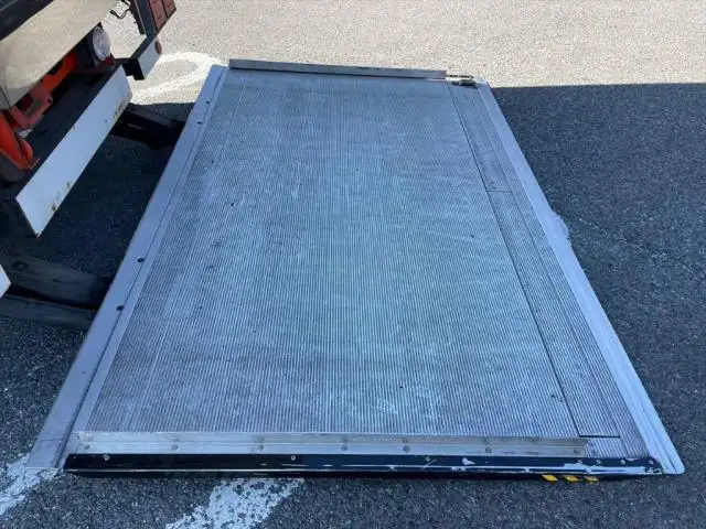 日野 レンジャー 中型/増トン ウイング パワーゲート 床鉄板の中古トラック画像12
