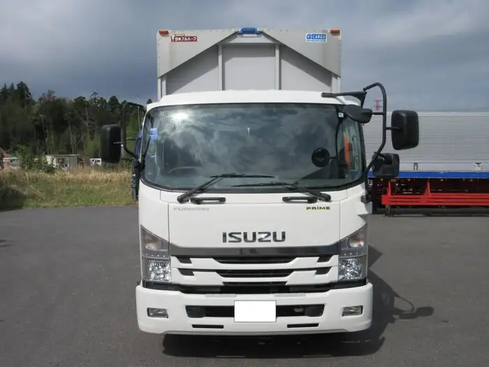 いすゞ フォワード 中型/増トン ウイング ベッド TKG-FRR90S2の中古トラック画像2