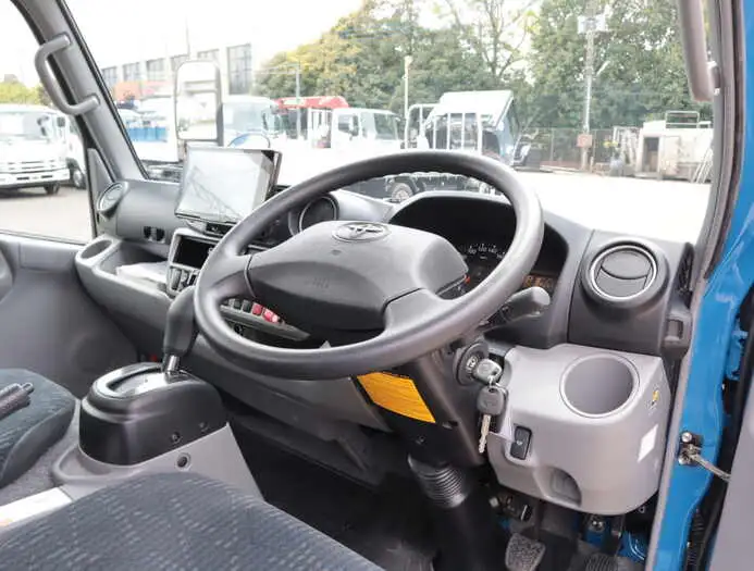 トヨタ ダイナ 小型 平ボディ 3BF-TRY230 R3の中古トラック画像11