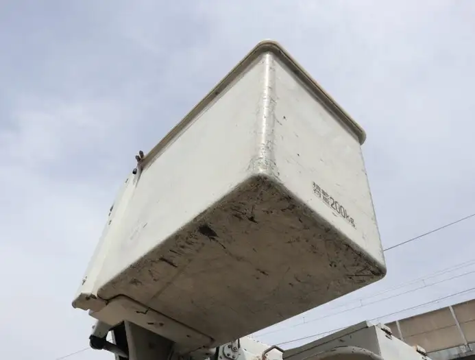 いすゞ エルフ 小型 高所・建柱車 高所作業車 電工仕様の中古トラック画像7