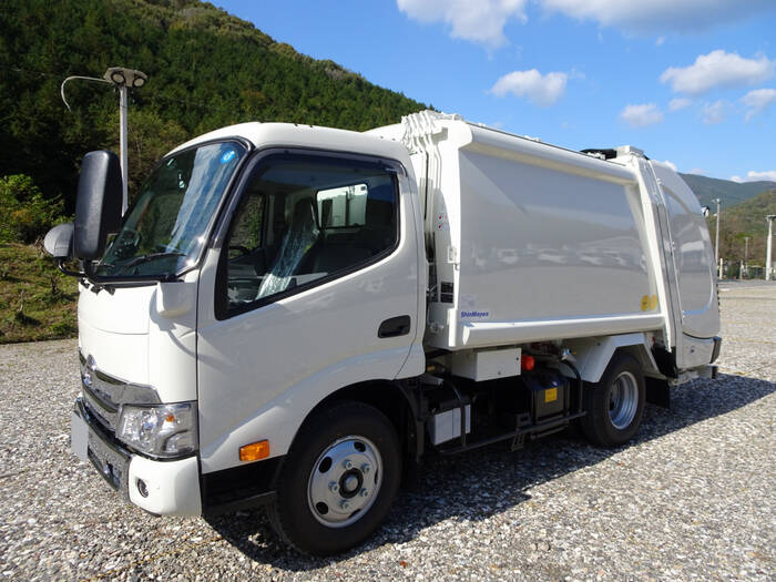 日野 デュトロ 小型 パッカー車 2RG-XZU605X
