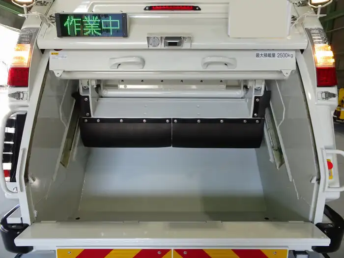 日野 デュトロ 小型 パッカー車 プレス式 2RG-XZU605Xの中古トラック画像7
