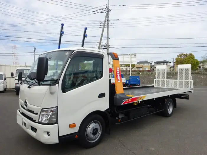 日野 デュトロ 小型 車両重機運搬 ラジコン ウインチの中古トラック画像1