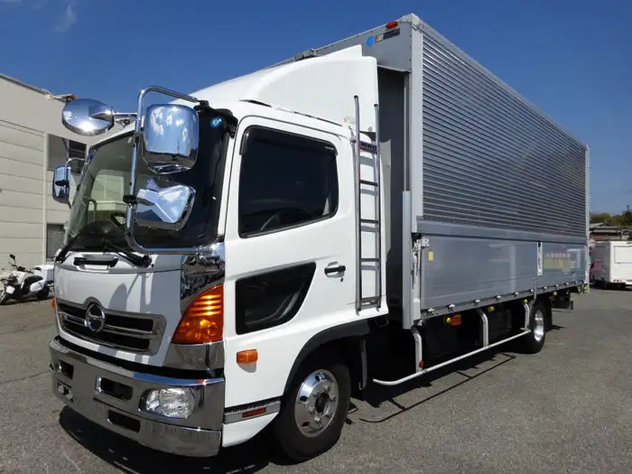 日野 レンジャー 中型/増トン ウイング ベッド TKG-FD9JLAAの中古トラック画像1