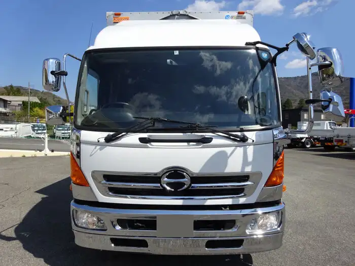 日野 レンジャー 中型/増トン ウイング ベッド TKG-FD9JLAAの中古トラック画像2