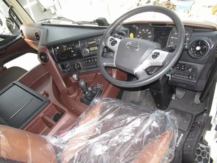 日野 プロフィア 大型 ウイング ハイルーフ エアサスの中古トラック画像12