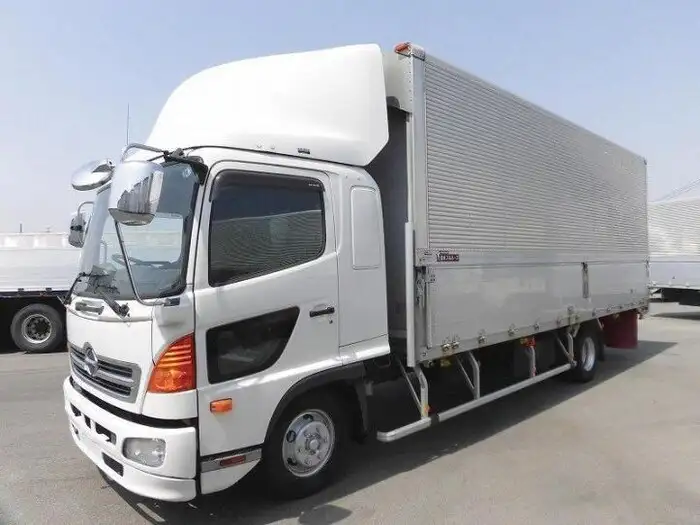 日野 レンジャー 中型/増トン ウイング ベッド TKG-FD9JLAAの中古トラック画像1