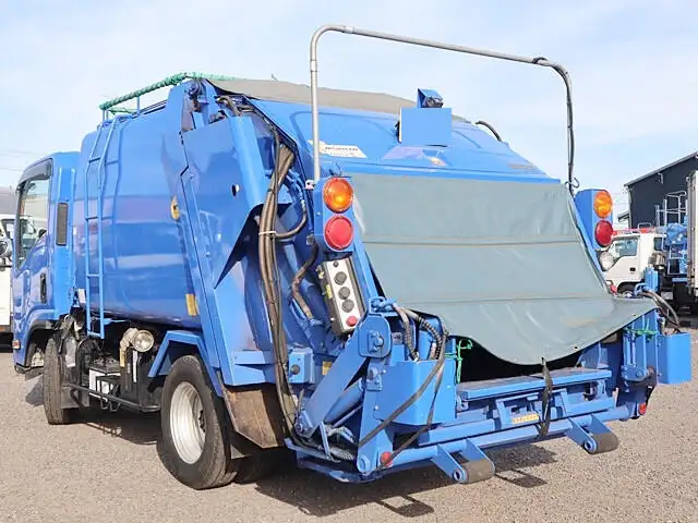 いすゞ エルフ 小型 パッカー車 プレス式 BKG-NMR85ANの中古トラック画像4