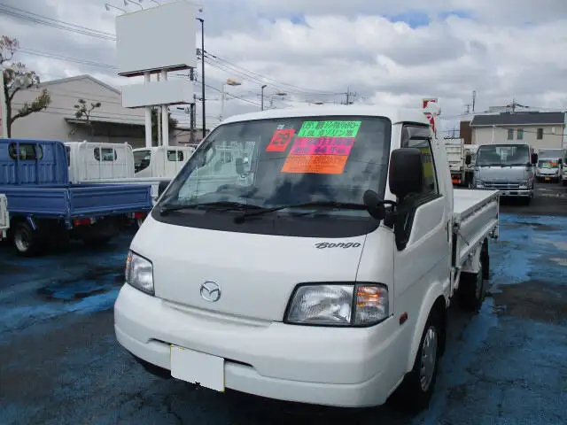 マツダ ボンゴ 小型 平ボディ DBF-SLP2T H29の中古トラック画像1