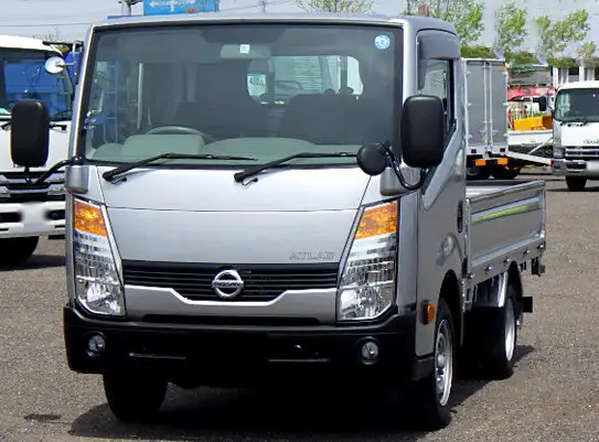 日産 アトラス 小型 平ボディ 床鉄板 CBF-SQ1F24 の中古トラック【車両No.144712】