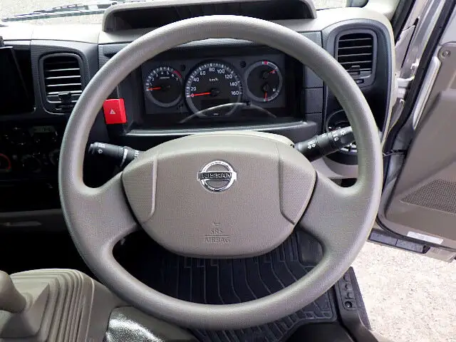 日産 アトラス 小型 平ボディ 床鉄板 CBF-SQ1F24の中古トラック画像10