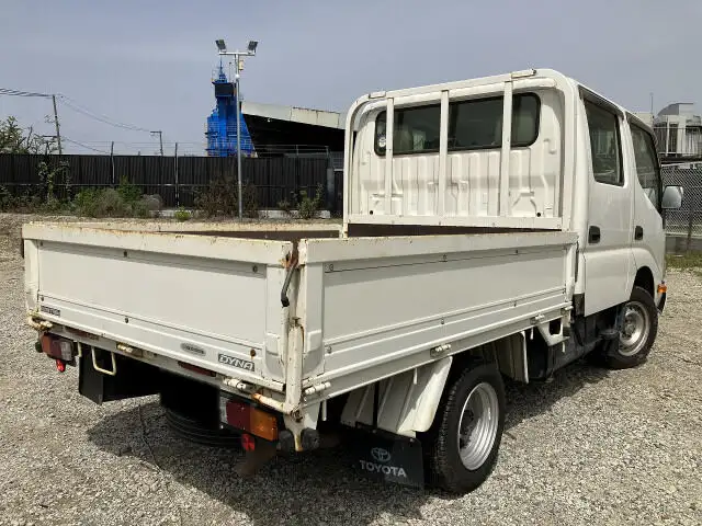 トヨタ ダイナ 小型 平ボディ Wキャブ LDF-KDY231の中古トラック画像2
