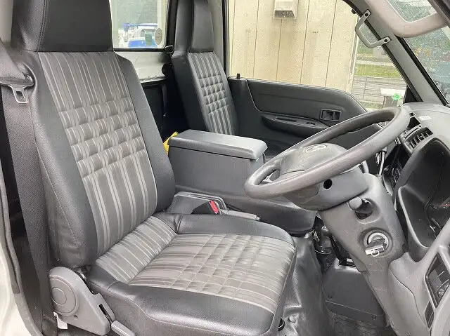 マツダ ボンゴ 小型 平ボディ DBF-SLP2L H30の中古トラック画像9