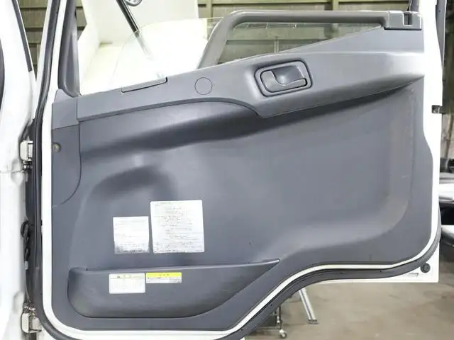 三菱 ファイター 中型/増トン ウイング 床鉄板 PDG-FK74Rの中古トラック画像15