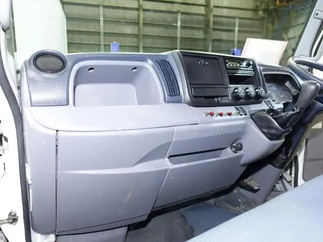 三菱 キャンター 小型 ウイング TKG-FEA50 H26の中古トラック画像12