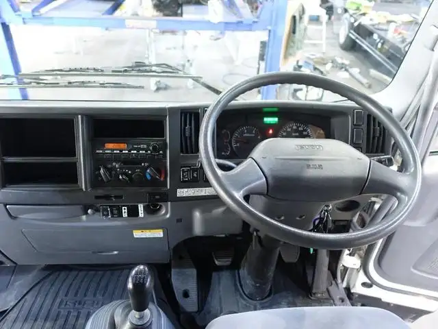 いすゞ フォワード 中型/増トン ウイング ベッド PKG-FRR90T2の中古トラック画像12