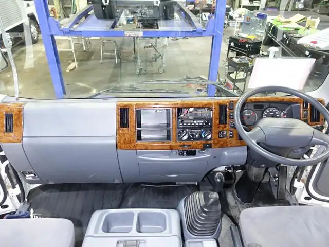 いすゞ フォワード 中型/増トン ウイング ベッド SKG-FRR90S2の中古トラック画像11
