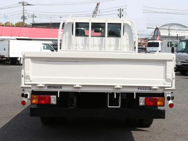 トヨタ ダイナ 小型 平ボディ Wキャブ TKG-XZU655の中古トラック画像5