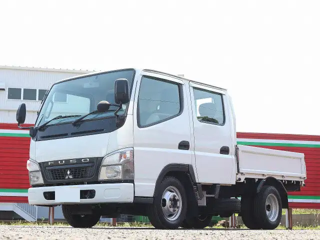 三菱 キャンター 小型 平ボディ Wキャブ 床鉄板の中古トラック画像1