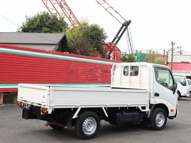 トヨタ ダイナ 小型 平ボディ LDF-KDY281 H26の中古トラック画像4