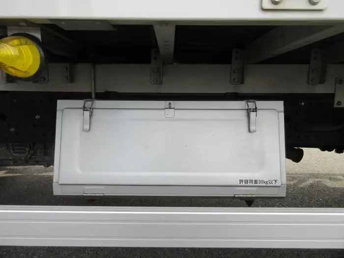 いすゞ フォワード 中型/増トン ウイング ベッド TKG-FRR90S2の中古トラック画像14