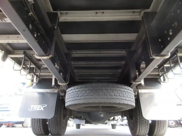 いすゞ フォワード 中型/増トン ウイング ベッド TKG-FRR90S2の中古トラック画像18