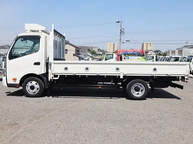トヨタ ダイナ 小型 平ボディ TKG-XZU712 H30の中古トラック画像6