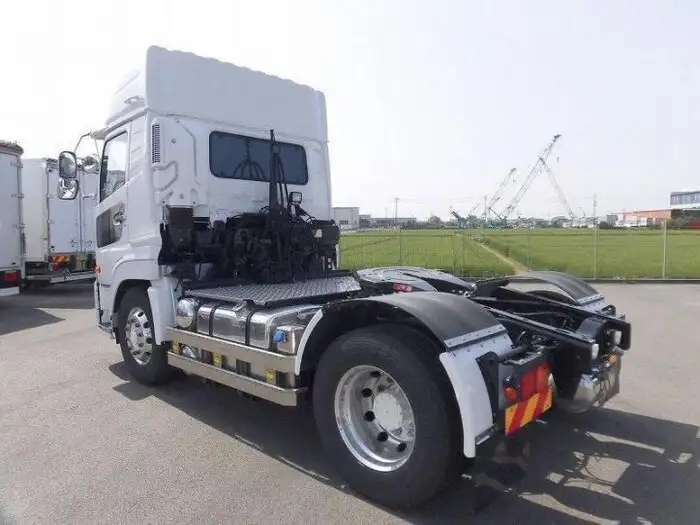日産UD クオン 大型 トラクター ハイルーフ 1デフの中古トラック画像4