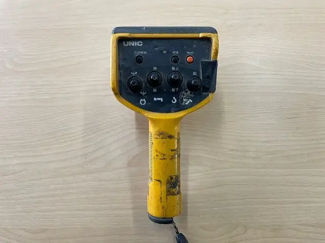 いすゞ エルフ 小型 クレーン付 3段 ラジコンの中古トラック画像11