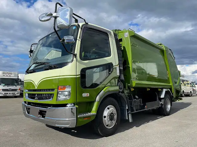 三菱 ファイター 中型/増トン パッカー車 プレス式 PDG-FK71Fの中古トラック画像1