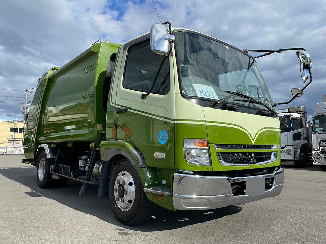 三菱 ファイター 中型/増トン パッカー車 プレス式 PDG-FK71Fの中古トラック画像2