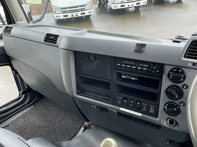 三菱 ファイター 中型/増トン パッカー車 プレス式 PDG-FK71Fの中古トラック画像15