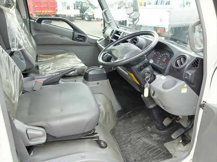 日野 デュトロ 小型 平ボディ TKG-XZC710M H27の中古トラック画像11