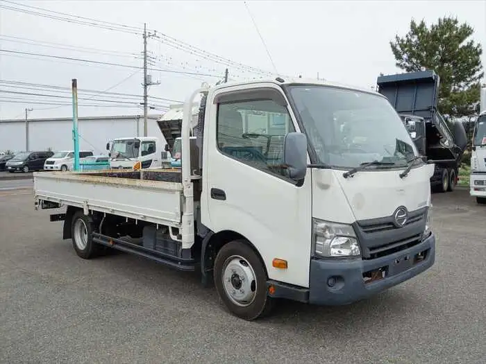 日野 デュトロ 小型 平ボディ TKG-XZC710M H27の中古トラック画像2