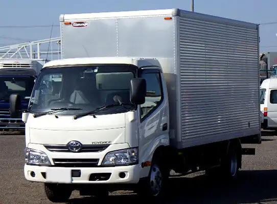 トヨタ トヨエース 小型 アルミバン TKG-XZU655 H31/R1の中古トラック画像1